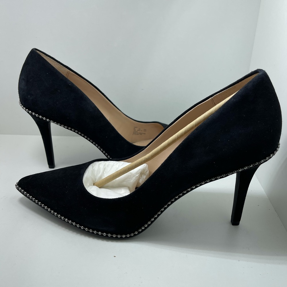 New Never Worn COACH Waverly Pump Black